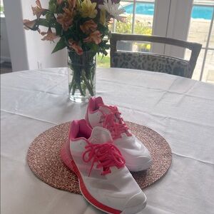 ADIDAS - Defiant speed, 2. PICKLEBALL / TENNIS SHOES- 
Tried on only.